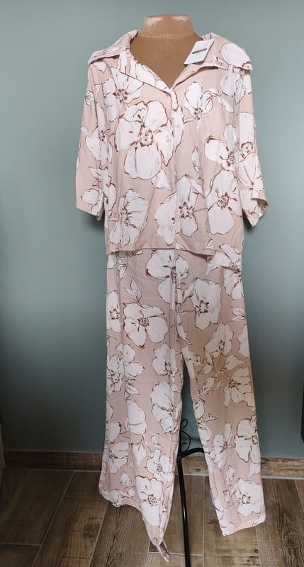 Ensemble bohème florale , fluide