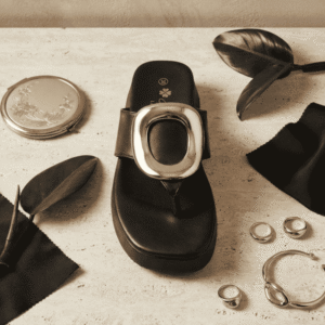 Sandales noires femme à plateforme