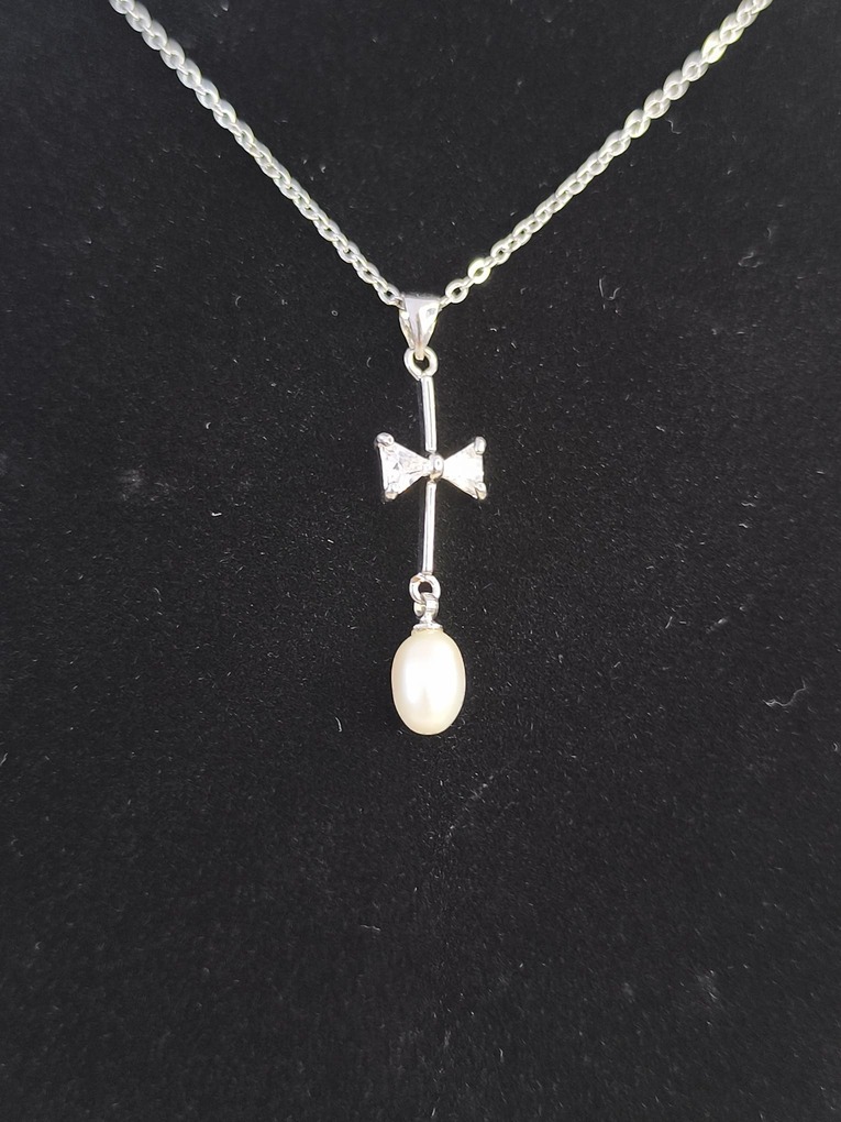 collier plaqué or blac
