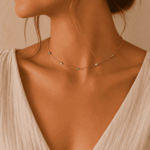 collier en acier inoxydable et pierres naturelles